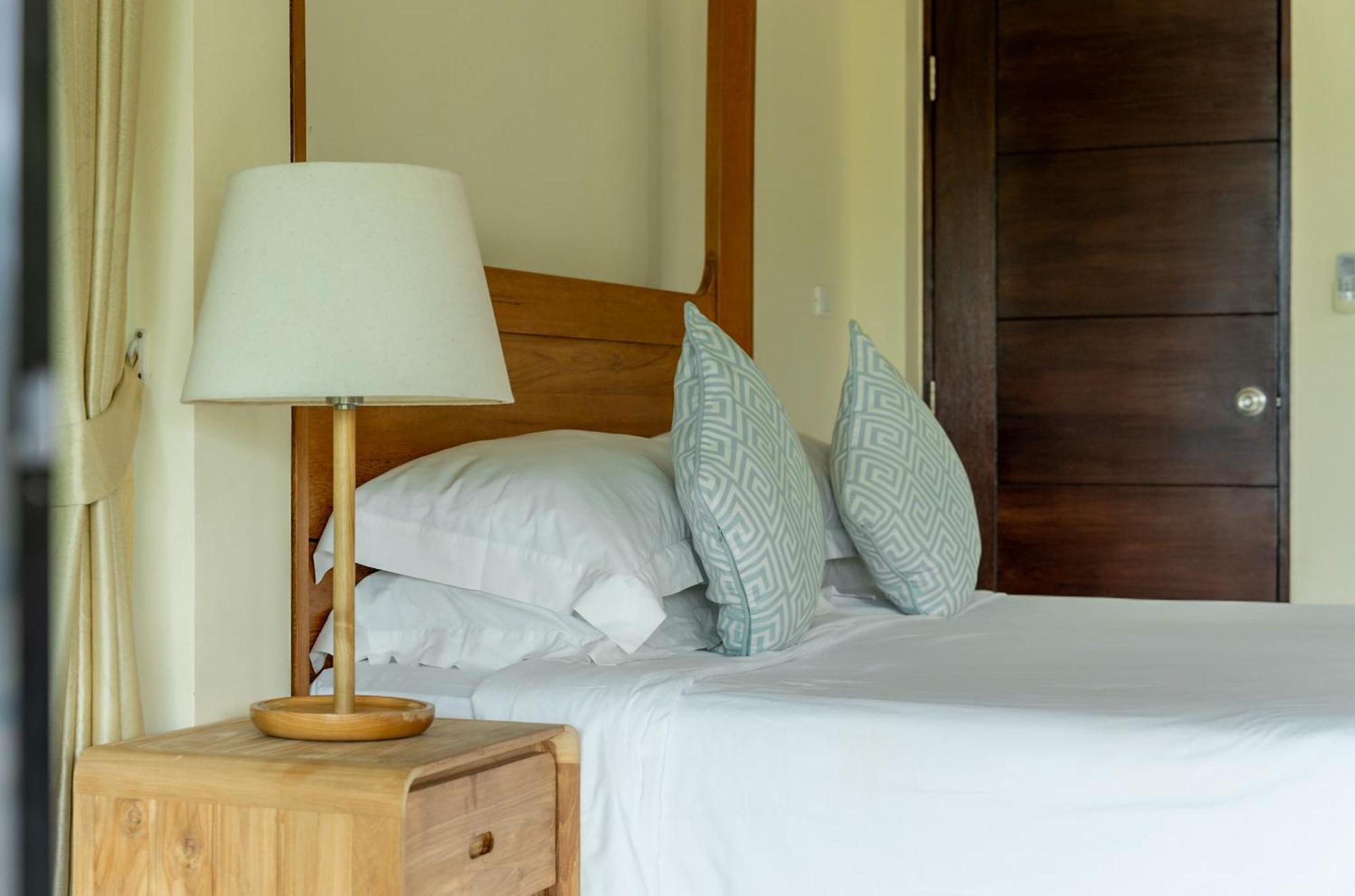 The Cove Hotel Panwa-stranden Eksteriør billede